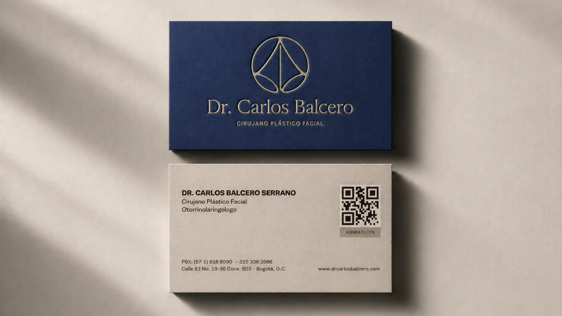 Luxury Business Cards with QR Code and Tactile Texture